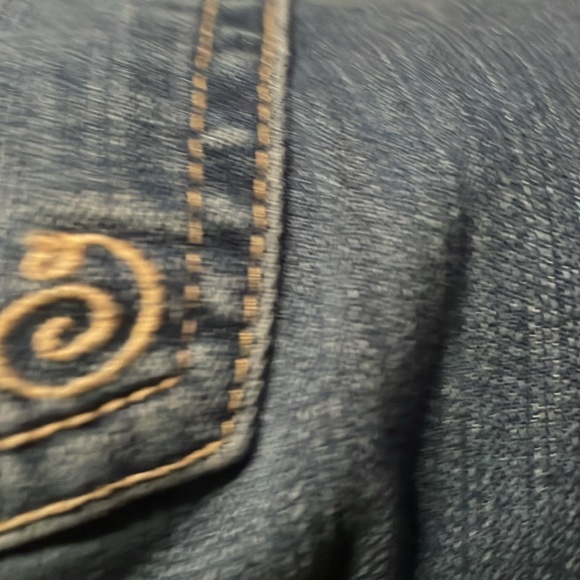 Lady Jean - Picture 12 of 12